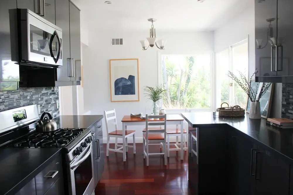 PCH 6 Bluff in Malibu