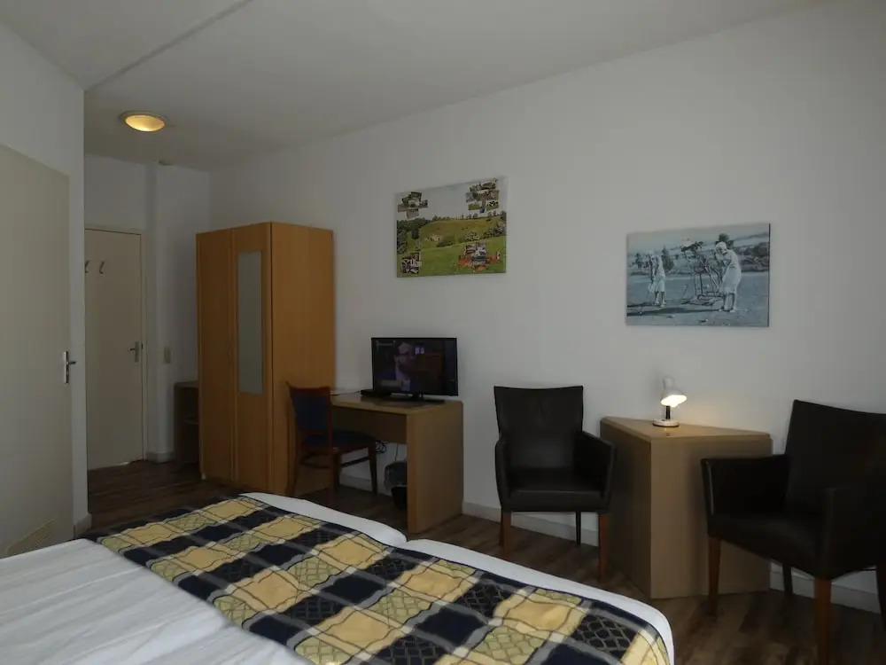 Hotel Holland / Restaurant de Potkachel