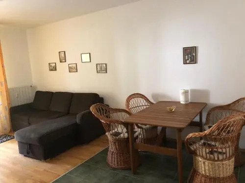 Muller Apartment