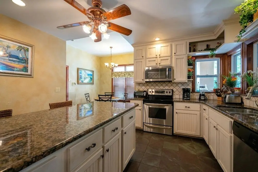 Casa de Mediterranean Home
