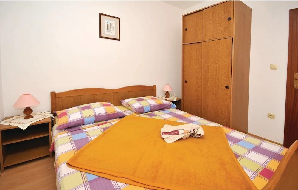 Apartments Ljubomir
