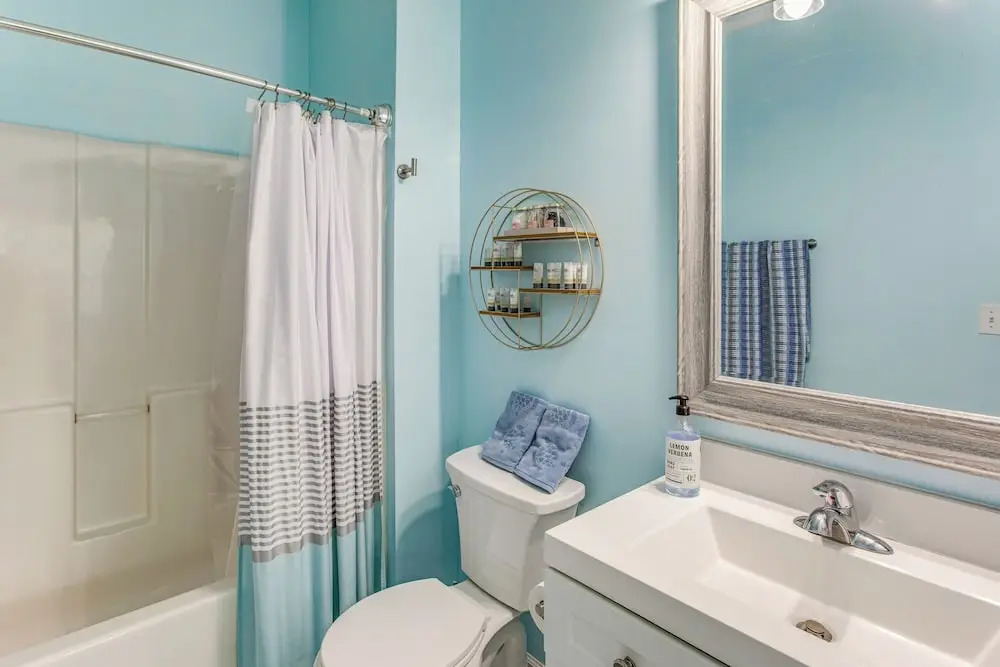 Luxury 1st-floor Barefoot Resort Condo!
