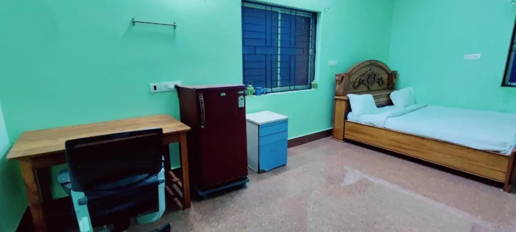 SPOT ON Senapati Inn Khandagiri