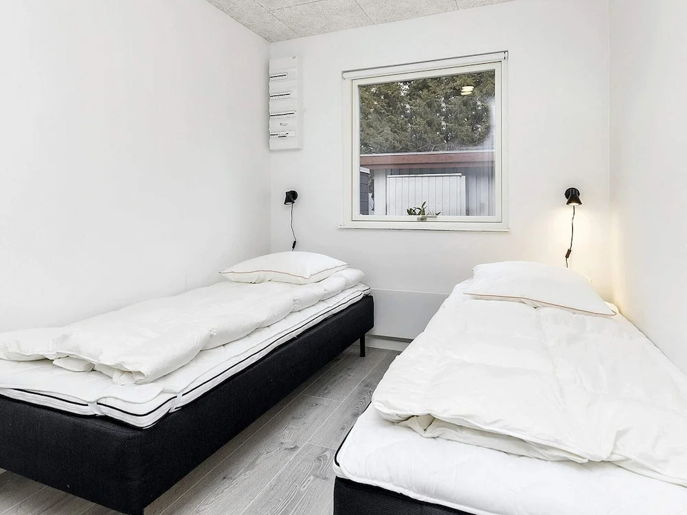 4 Star Holiday Home in Vaeggerlose