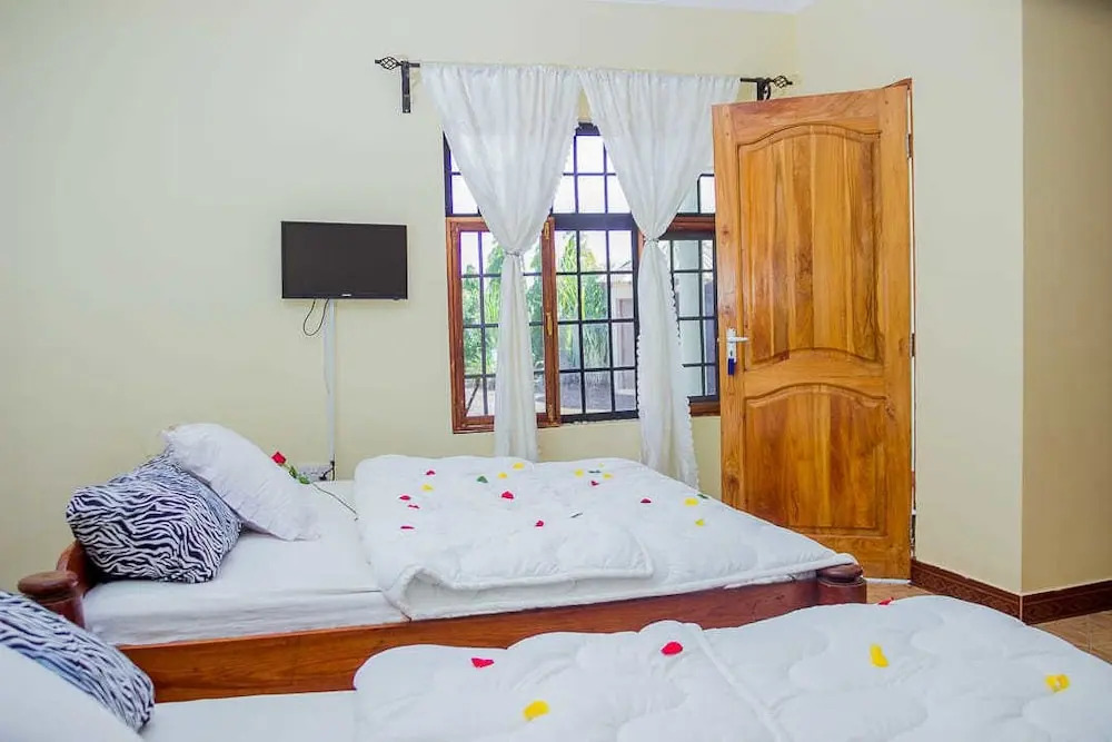 Furaha Lodge