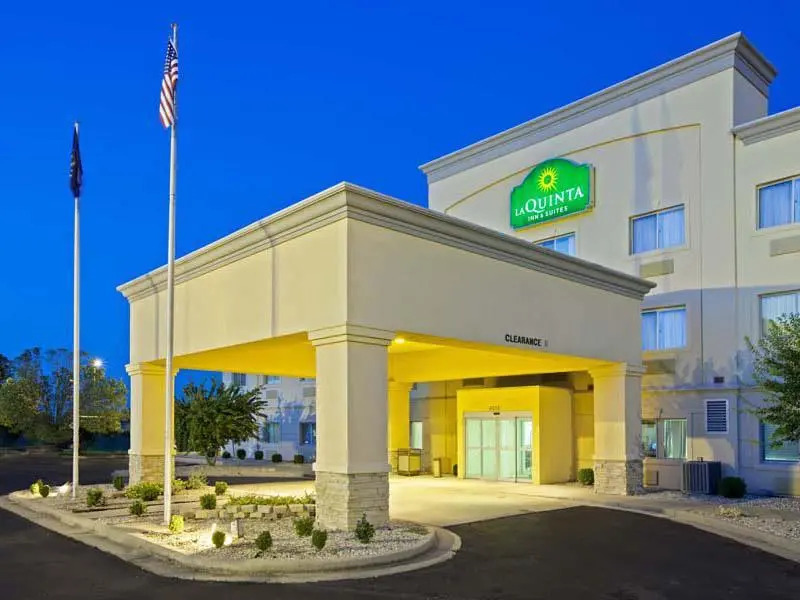 Quality Inn & Suites East