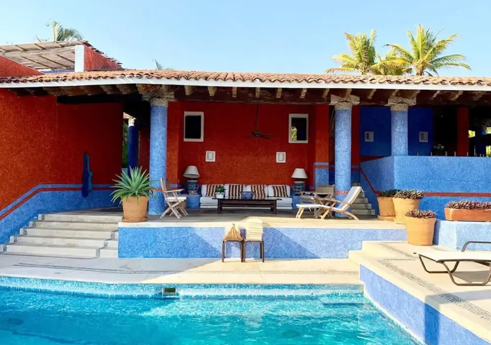 Lujosa Casa de 4 Recámaras con Alberca