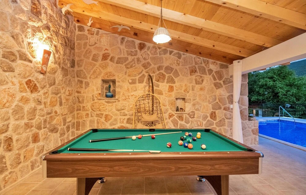 Cozy Home In Poljica Imotska