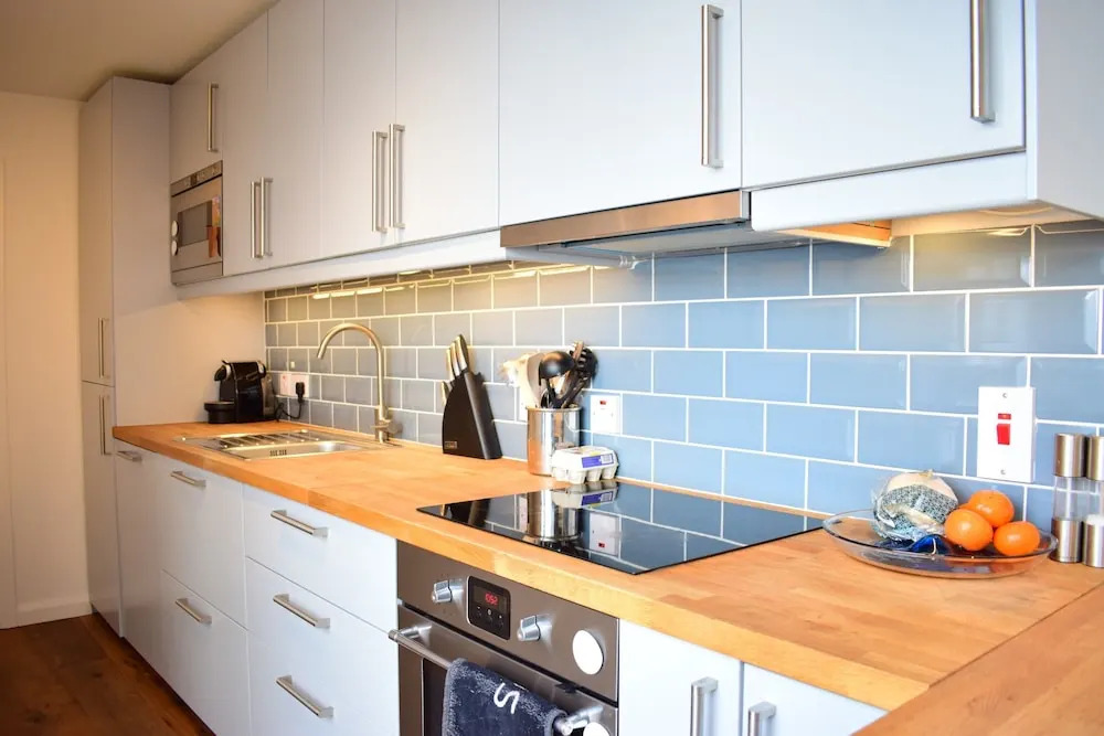 2 Bedroom House in Portobello