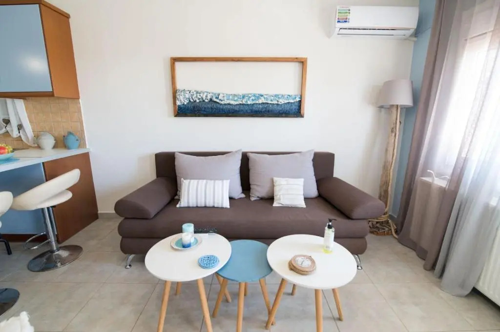 Lovely Seaside Apartment