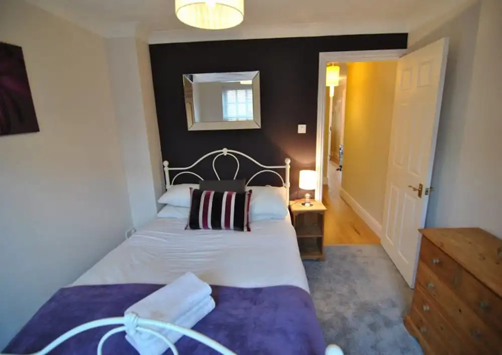 1 Wessex Court