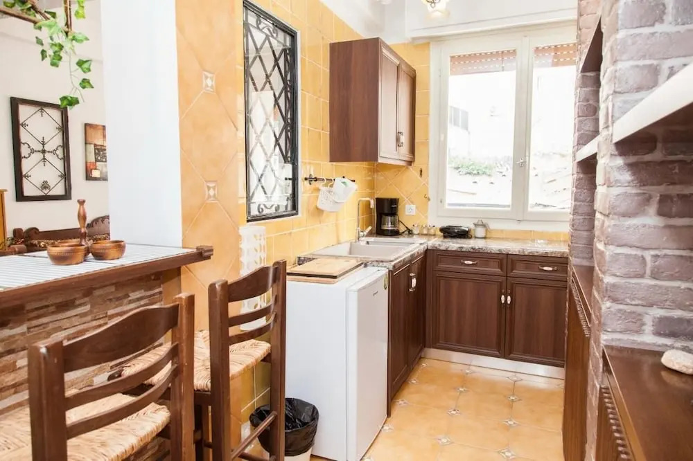 Beautiful Apartment in Pagkrati-GTD95601