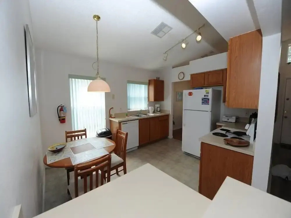 Lakeview Villa