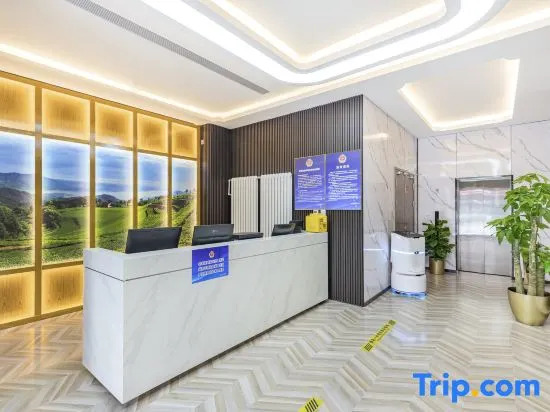 TRUE GO Hotel X (Beijing Guomao Sihui Subway Station)