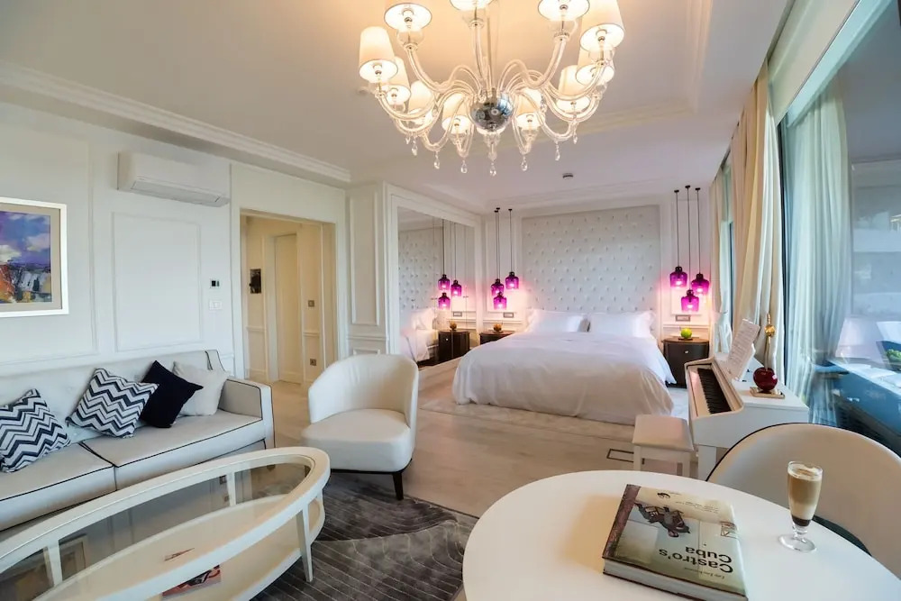 Boutique Hotel Vissi dArte