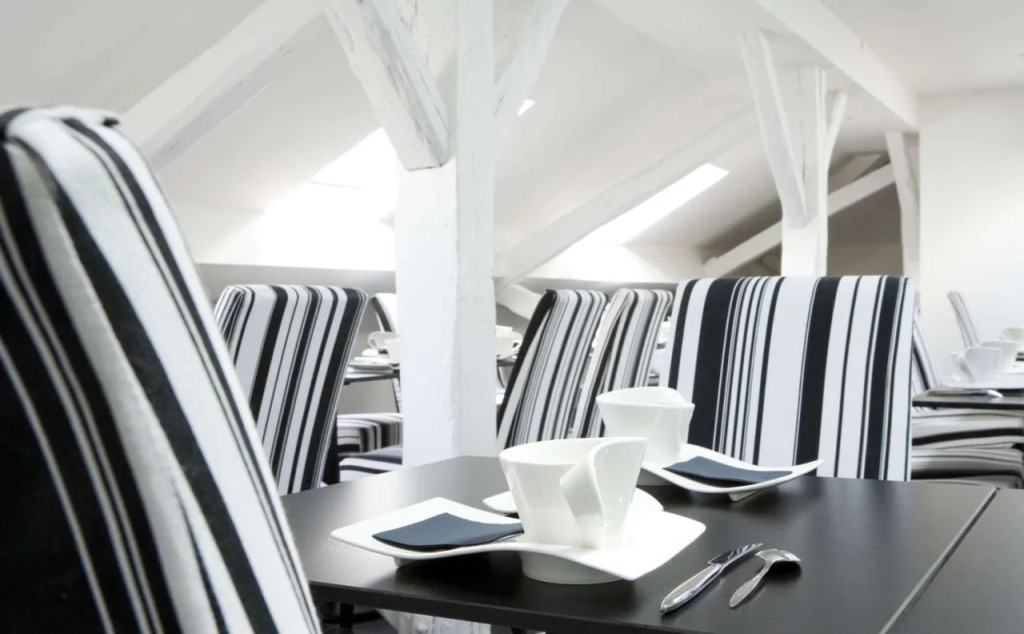 Standard Design Hotel