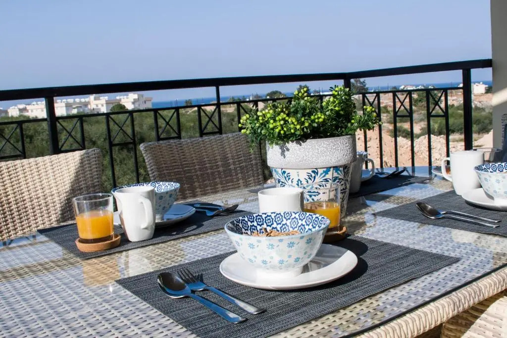 New Beautiful Sea View 2 Bdrm Flat With Pool!