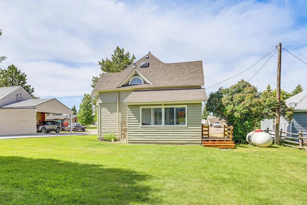 Charming Paris House ~ 1 1/2 Mi to Canyon!