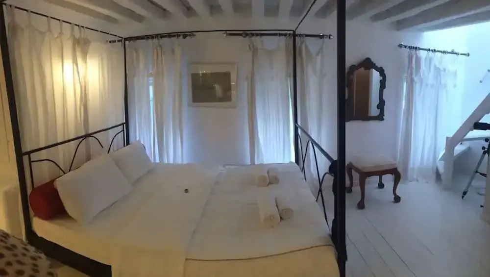 Unique Townhouse at Mykonos Chora