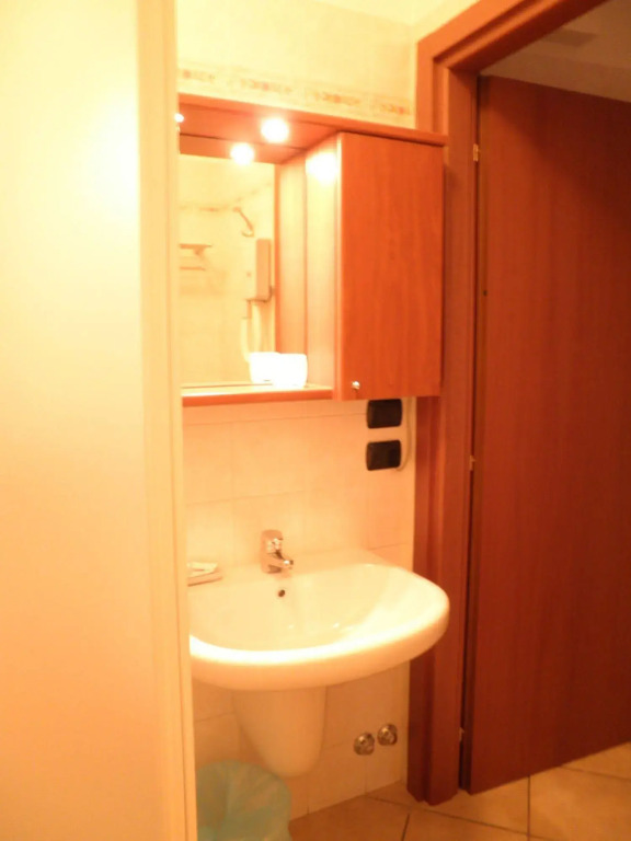 Parini Hotel