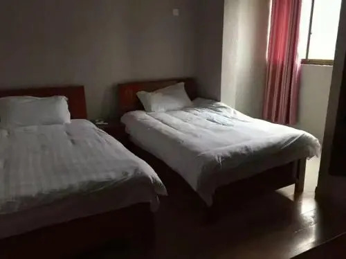 One Plus Land Hotel
