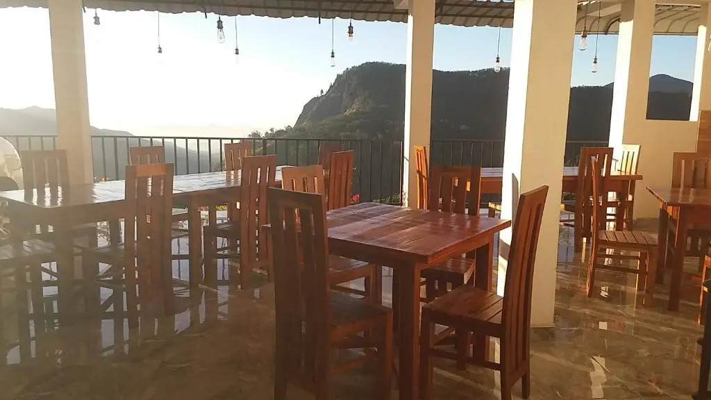 Golden View Guest Ella