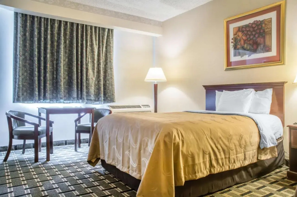 Holiday Inn Batavia-Darien Lake Area
