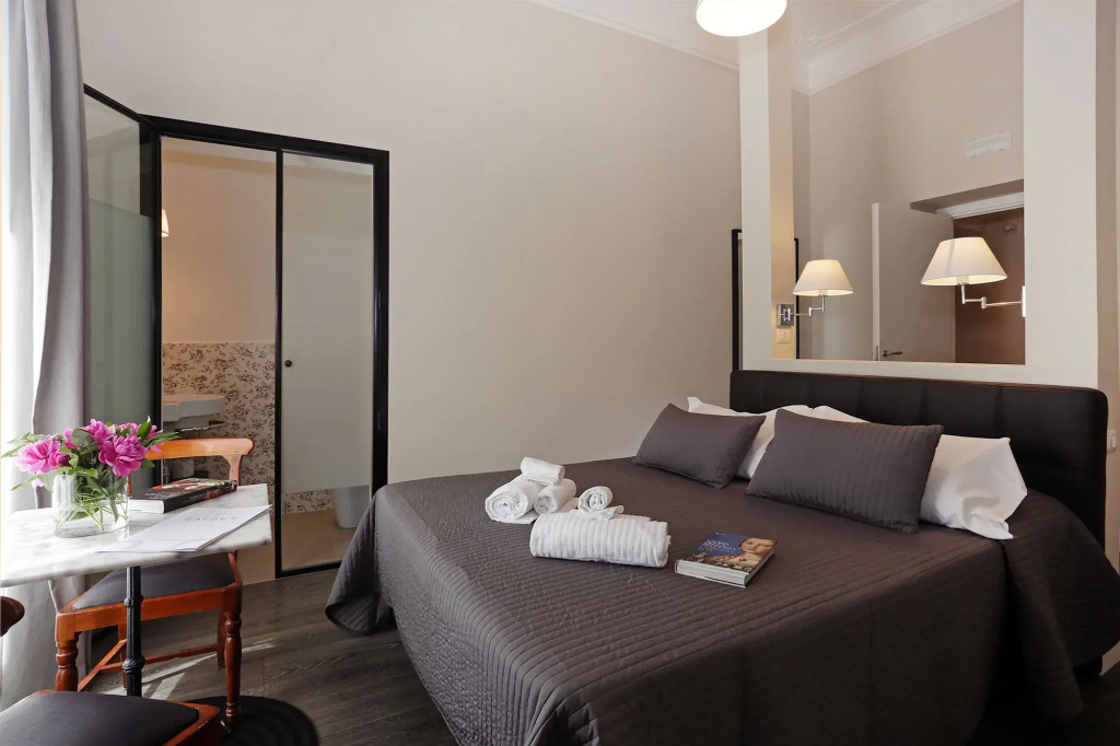 Cavour Suites Guest House