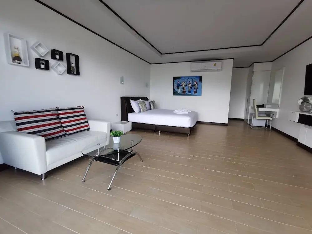 C View Home