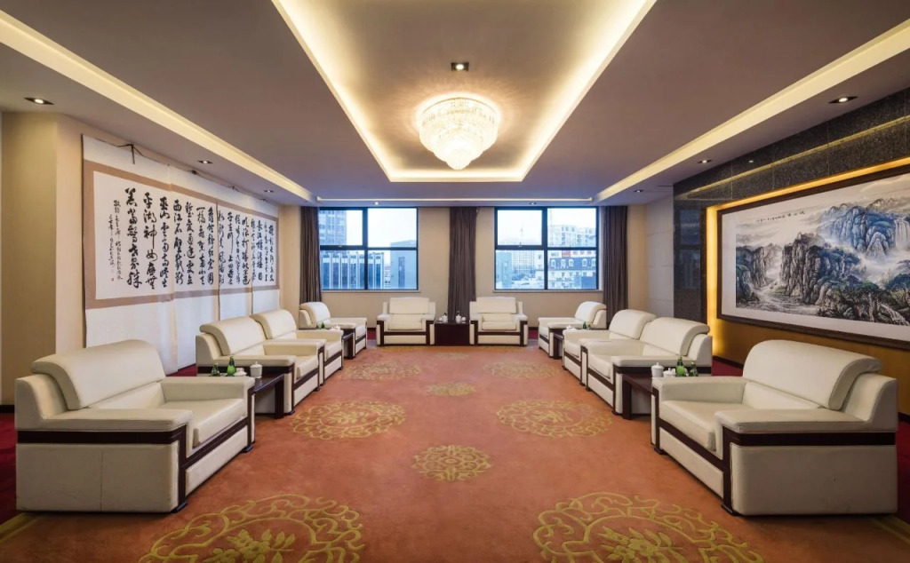 Shanghai Paradise Hotel