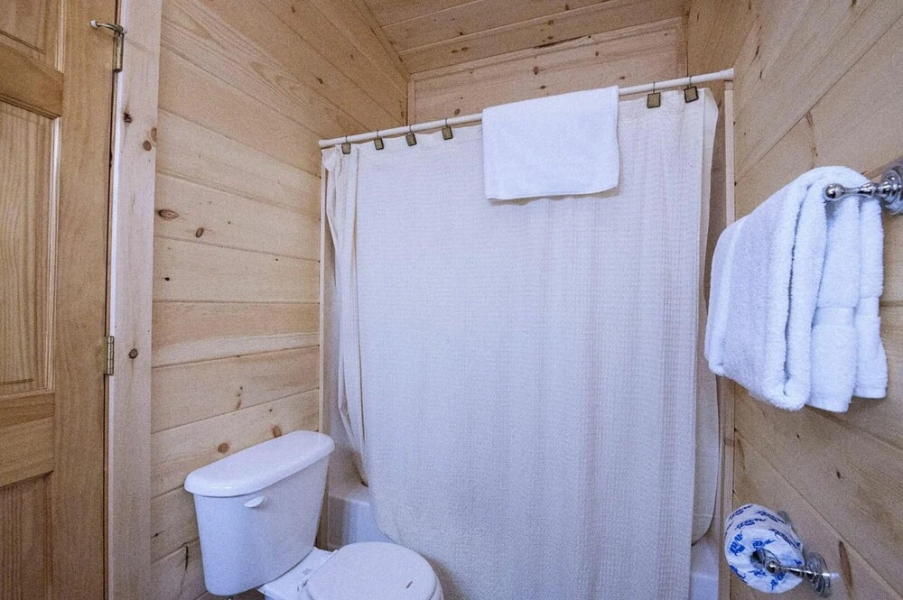 Cub Path Lodge By Heritage Cabin Rentals
