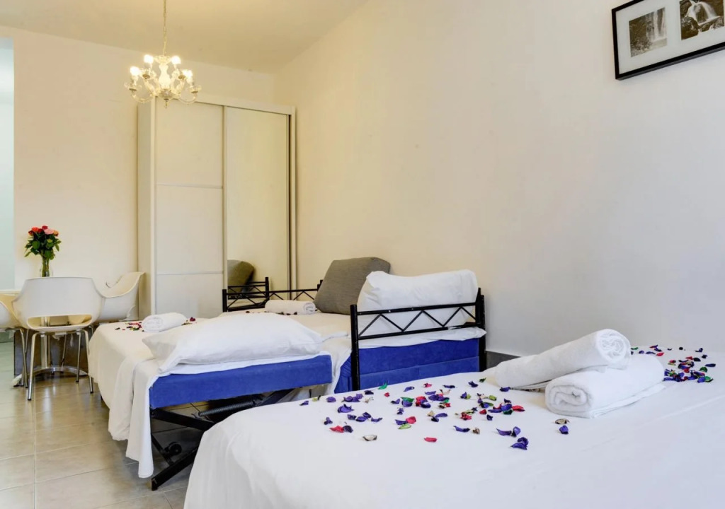 Liber Tel Aviv Sea Shore Suites BY RAPHAEL HOTELS