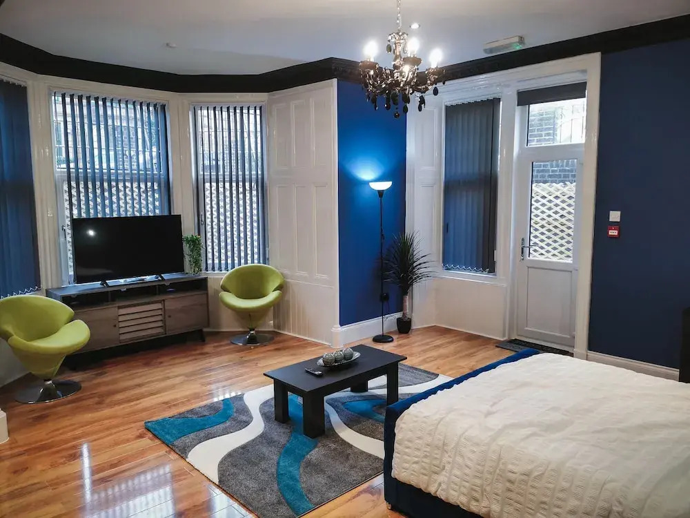 SH Apartments - Dixon Street