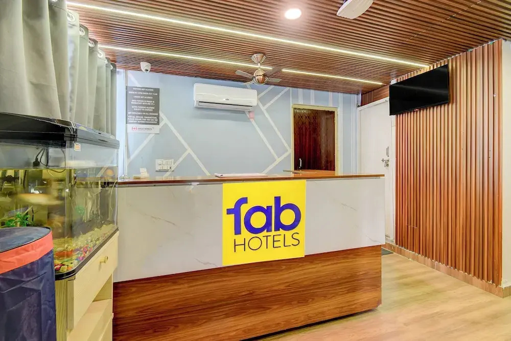 FabHotel Wild Wings Gachibowli