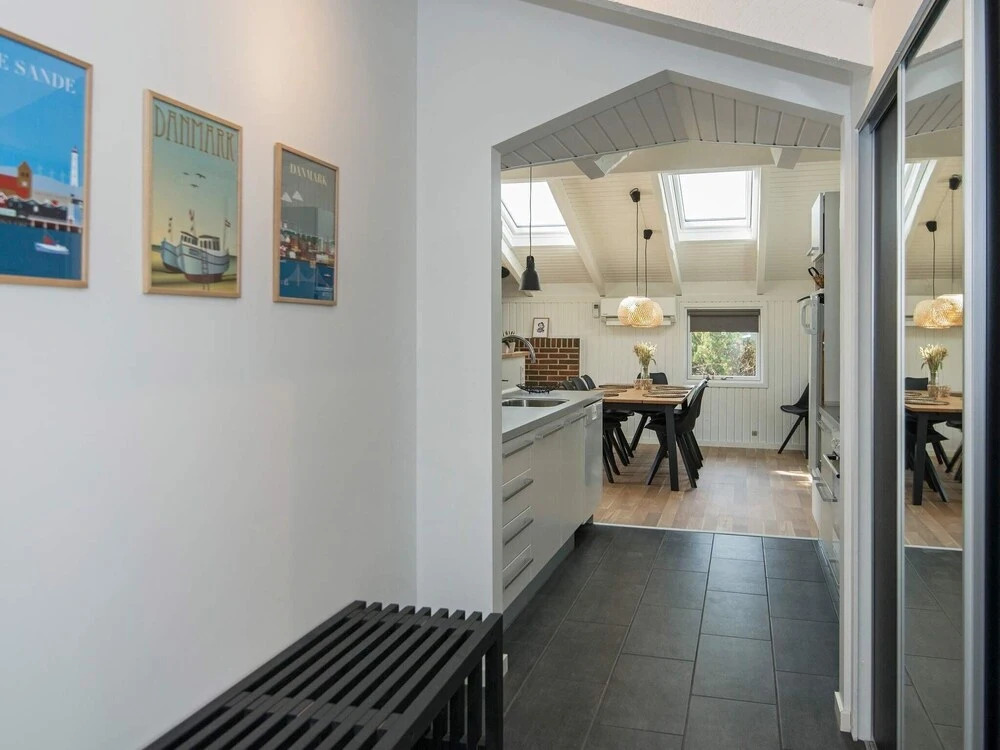 Nice Home In Hvide Sande With Sauna