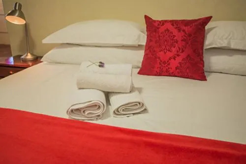 Whale Coast Lodge