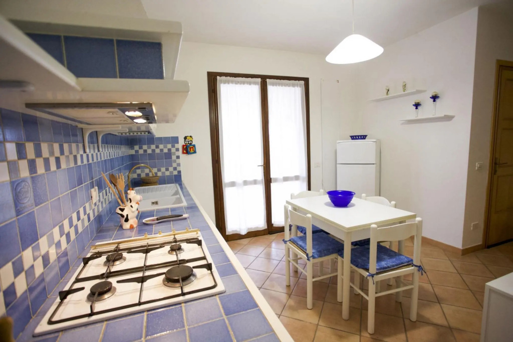 Ywo-room Bilo Sofi with terrace in the city center of Marina di Campo-BILO SOFI CON TERRAZZA