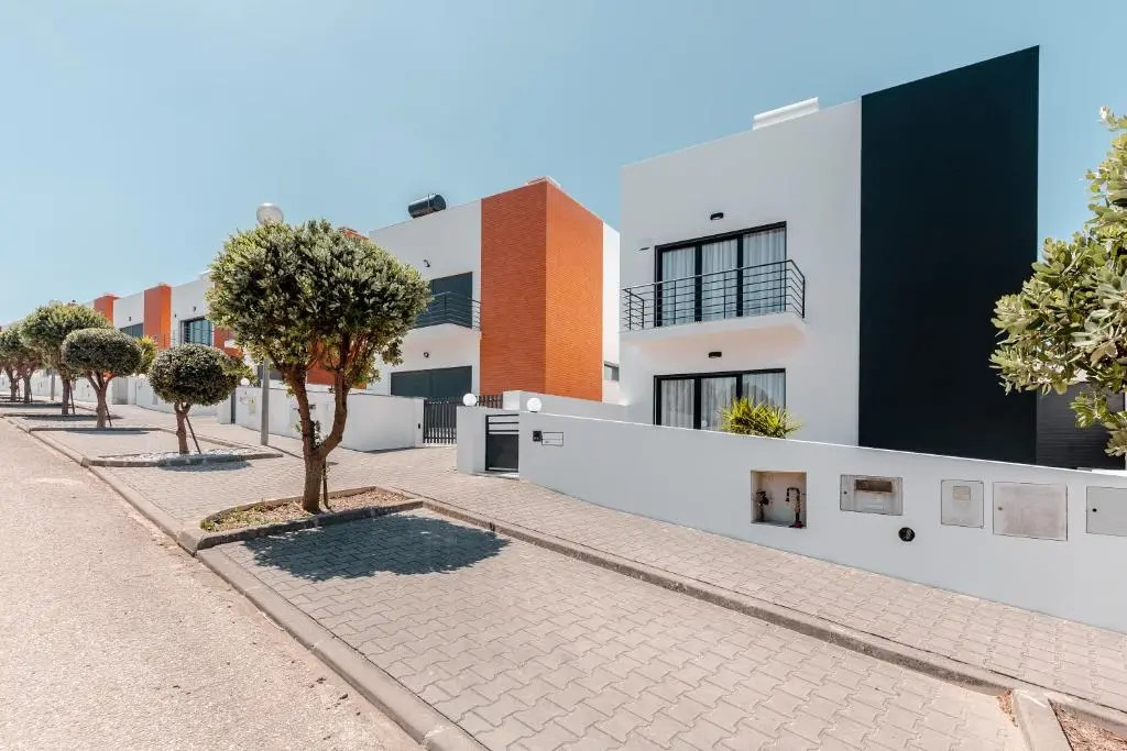 Silver Villa with ocean view