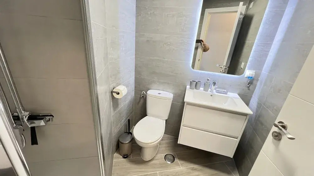 Apart 1 Bed CostaOro-CO1BA DELUXE Seafront ó Loft-Studio CostaOro-CO1BB STANDARD