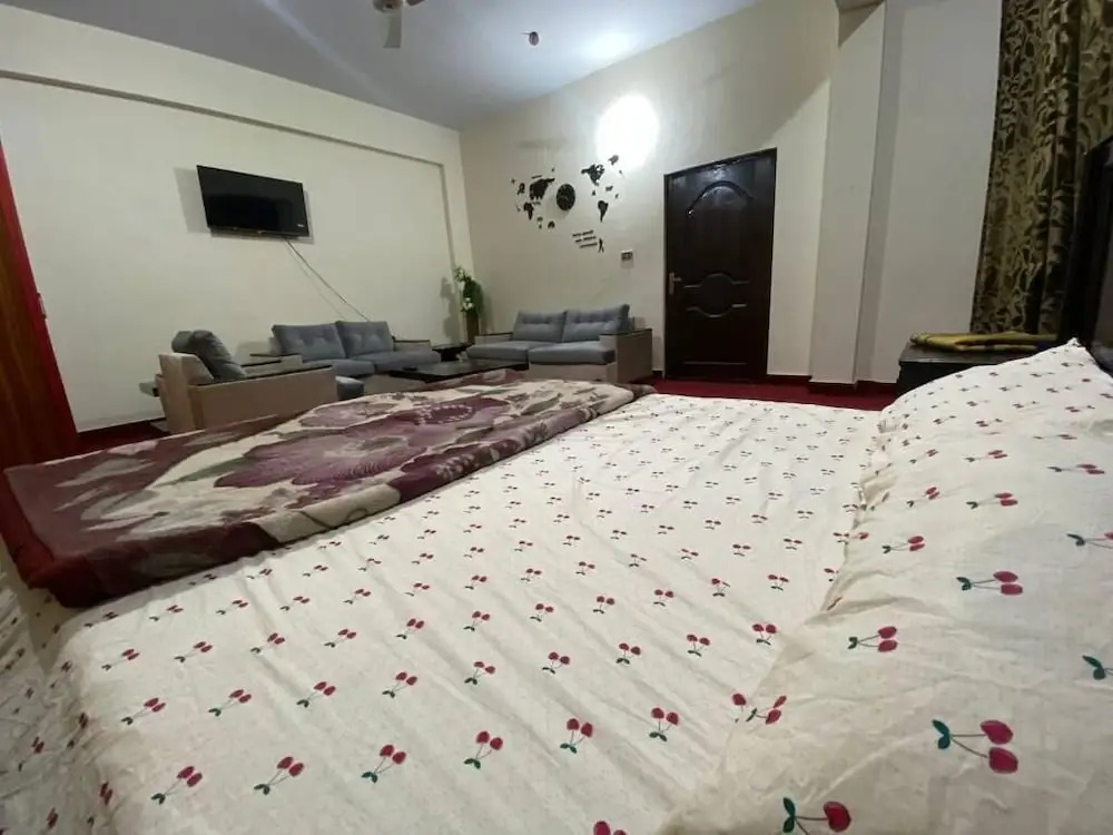 Lal Lodges Suite Apartment
