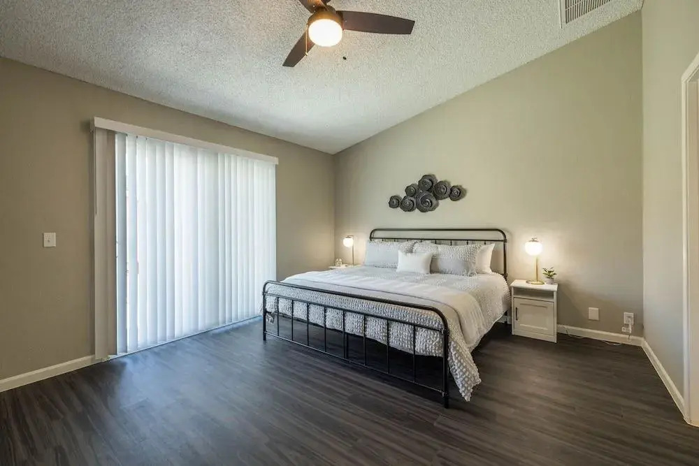 Glendale Keim 4 Bedroom Home By Redawning