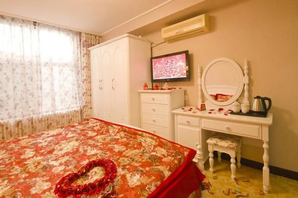 Dongfangzhidao Business Hotel