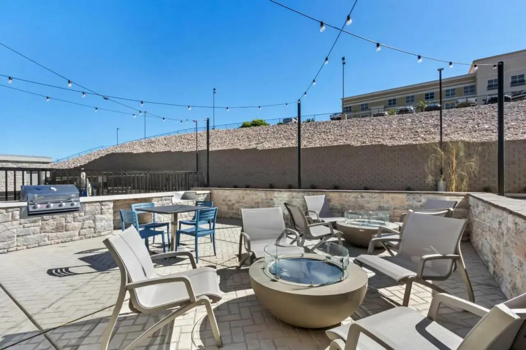 Everhome Suites Yuma East I-8 by Choice Hotels