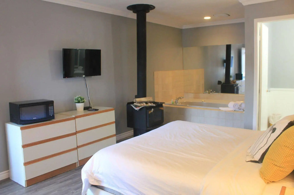 Motel Des Pays DEn Haut