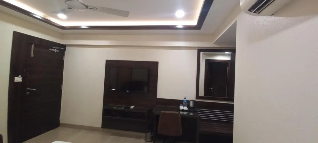 Pravasa hotel Indore