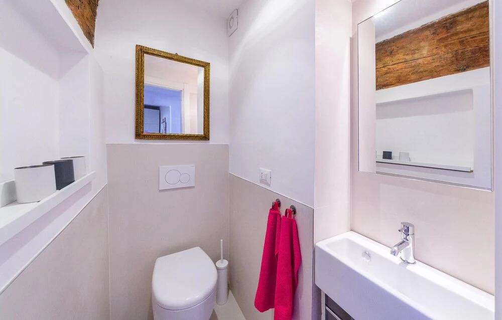 Stunning Apartment in Genova With 2 Bedrooms and Wifi