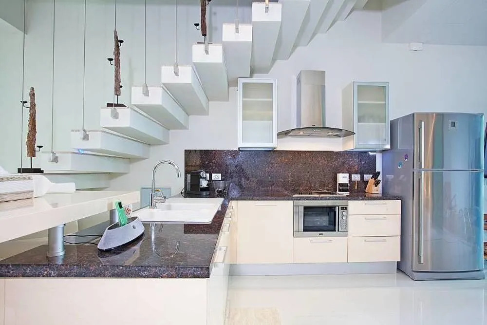 Villa Friendship 7