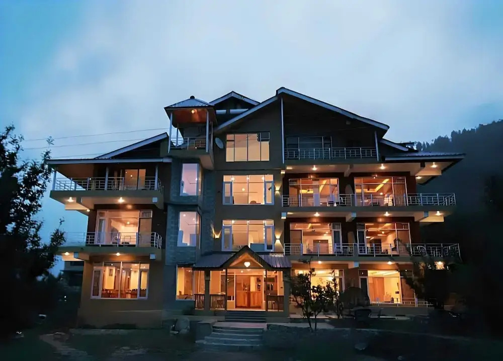 Omavya Hotel Manali