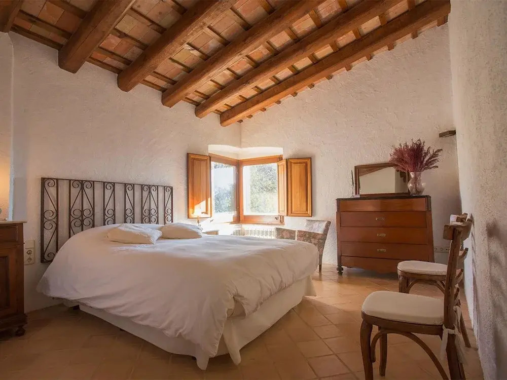Spacious Home in Navata