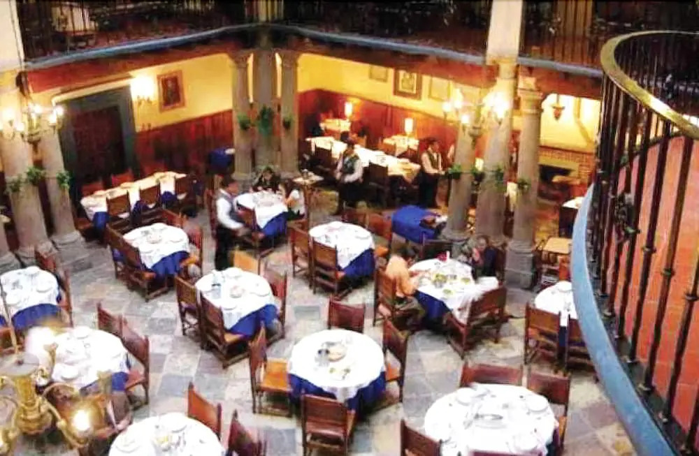 Hotel Colonial